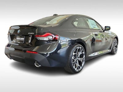 2025 BMW 2 Series 230i xDrive w/Premium Package
