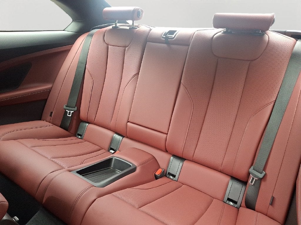 2025 BMW 2 Series M240i