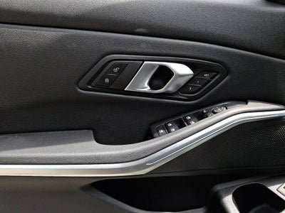 2025 BMW 3 Series 330i xDrive