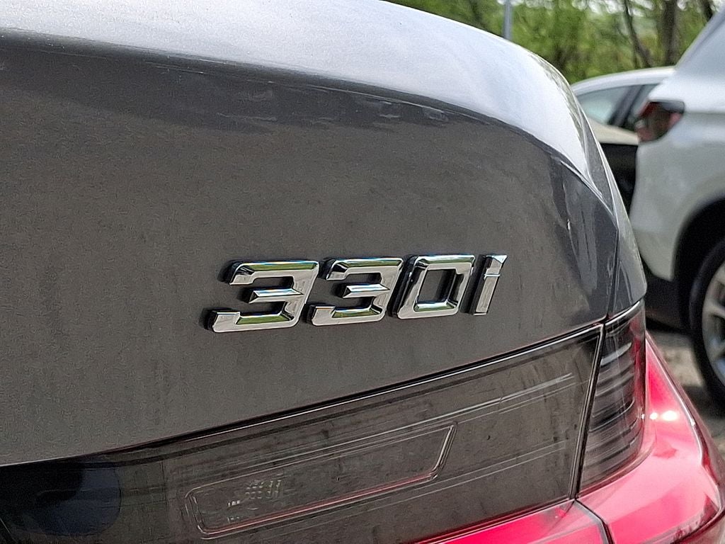 2025 BMW 3 Series 330i xDrive