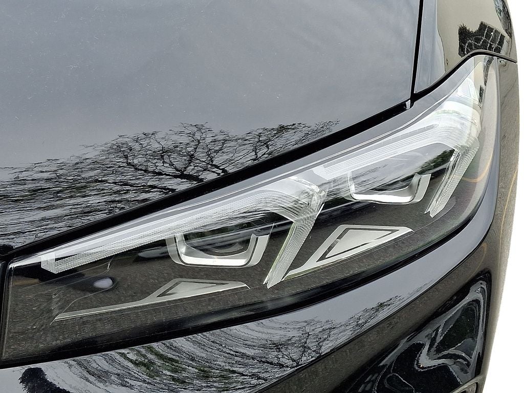 2025 BMW 3 Series 330i xDrive