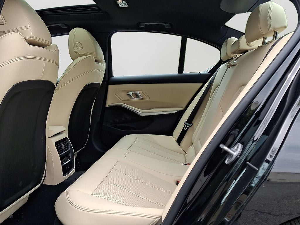 2025 BMW 3 Series 330i xDrive
