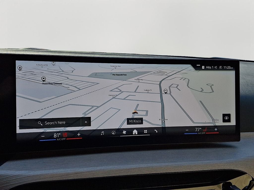 2025 BMW 3 Series 330i xDrive w/Premium Package