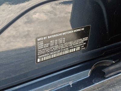 2025 BMW 3 Series 330i xDrive w/Premium Package