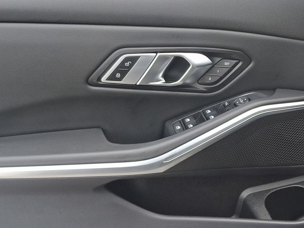 2023 BMW 3 Series 330i xDrive