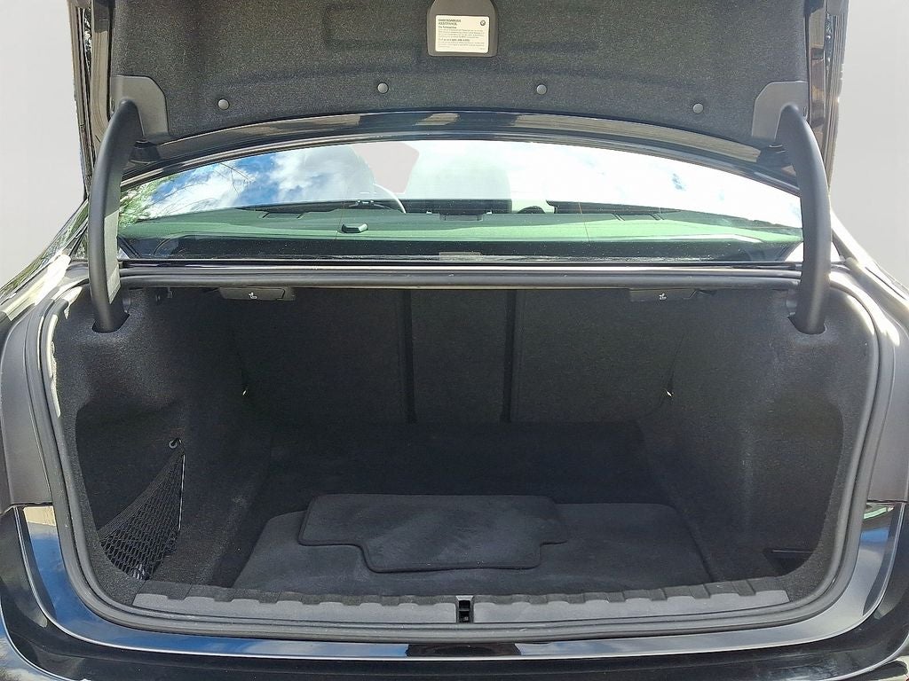 2023 BMW 3 Series 330i xDrive