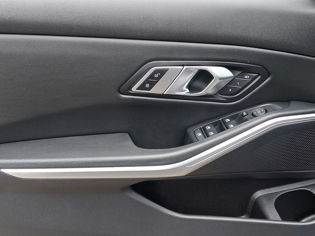2023 BMW 3 Series 330i xDrive