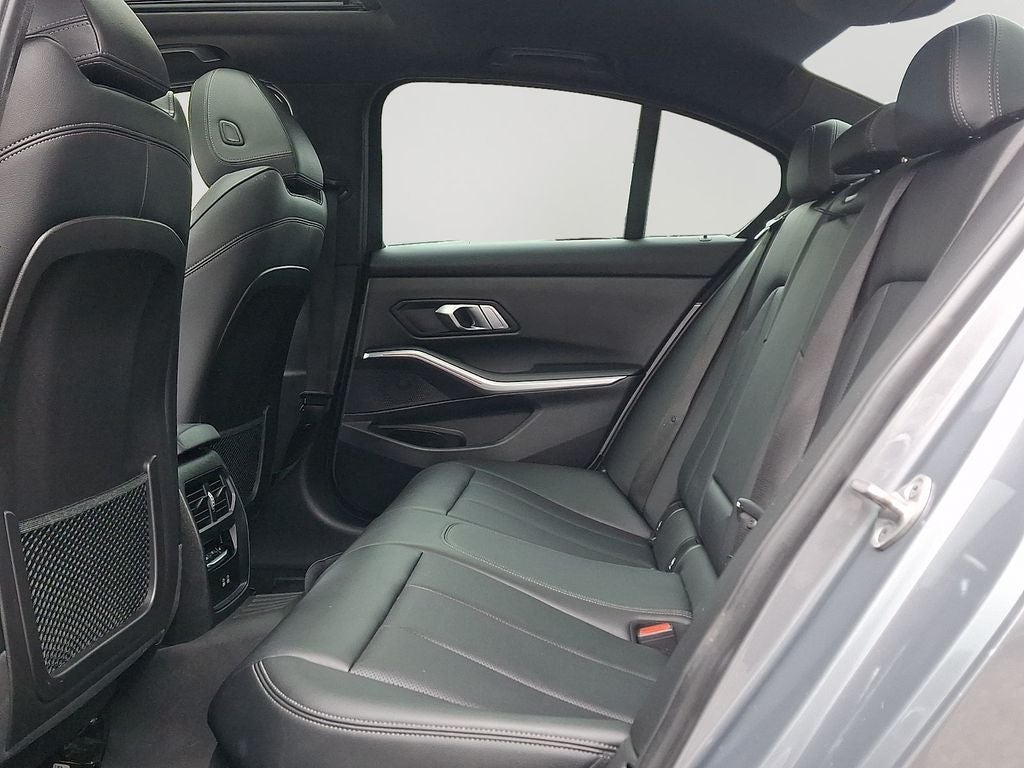 2023 BMW 3 Series 330i xDrive