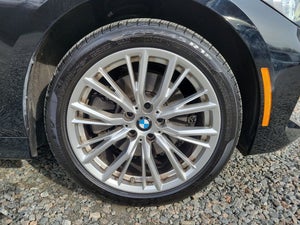 2023 BMW 3 Series 330i xDrive w/Premium Package