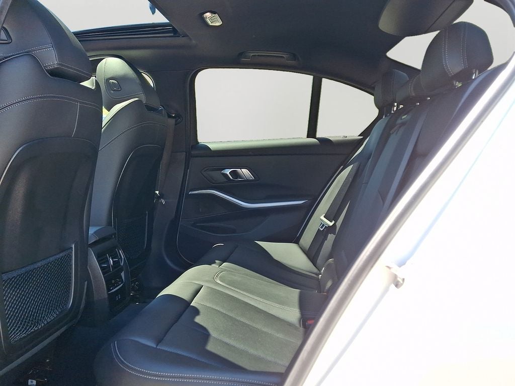 2023 BMW 3 Series 330i xDrive