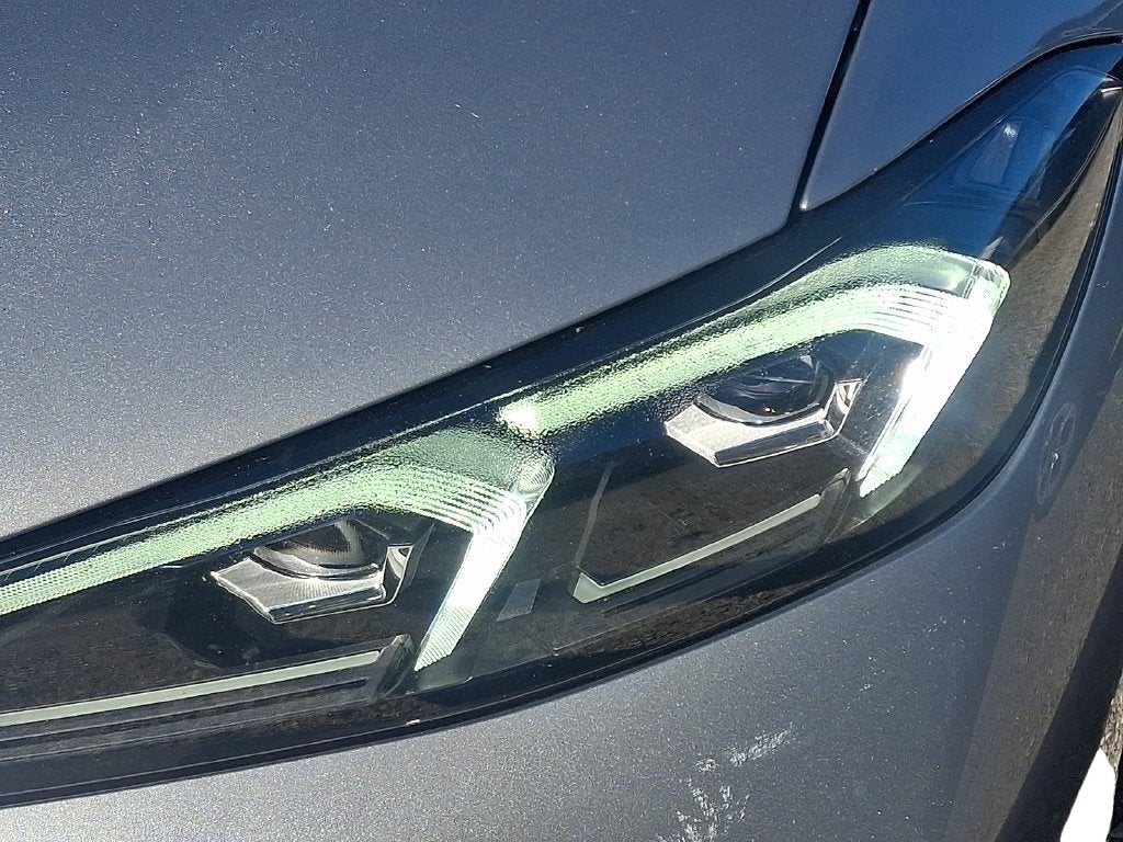 2024 BMW 3 Series 330i xDrive