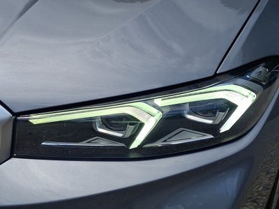 2023 BMW 3 Series 330i xDrive w/ Driving Assistance Package