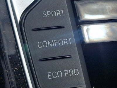 2023 BMW 3 Series 330i xDrive w/ Driving Assistance Package
