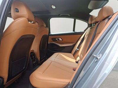 2023 BMW 3 Series 330i xDrive w/ Driving Assistance Package