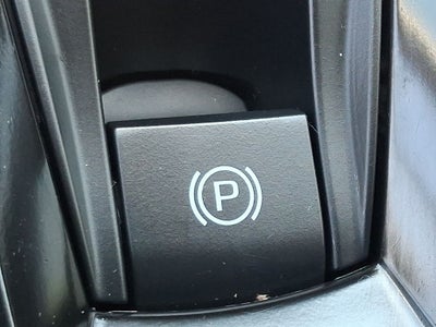 2025 Toyota Camry LE w/Apple CarPlay
