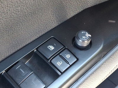 2025 Toyota Camry LE w/Apple CarPlay