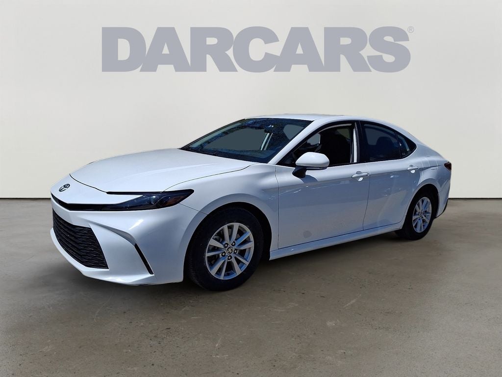2025 Toyota Camry LE w/Apple CarPlay