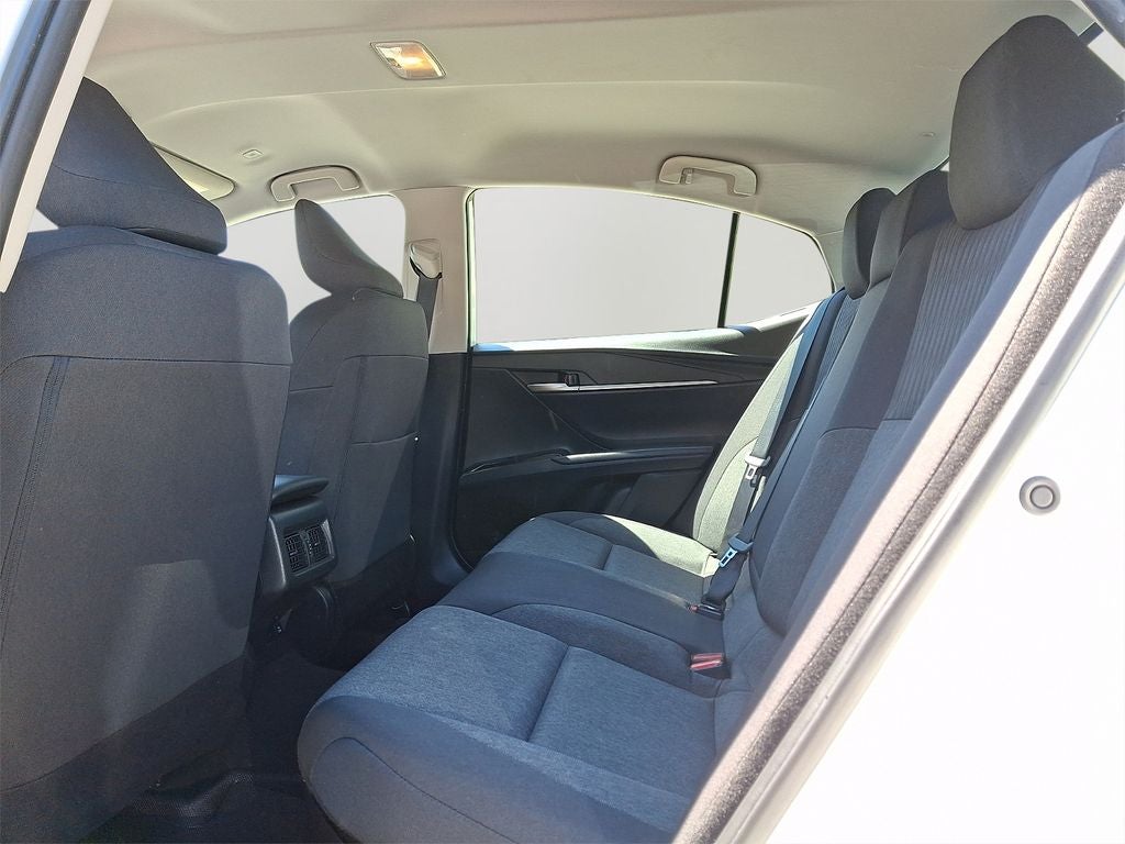 2025 Toyota Camry LE w/Apple CarPlay