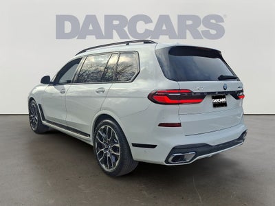 2025 BMW X7 xDrive40i