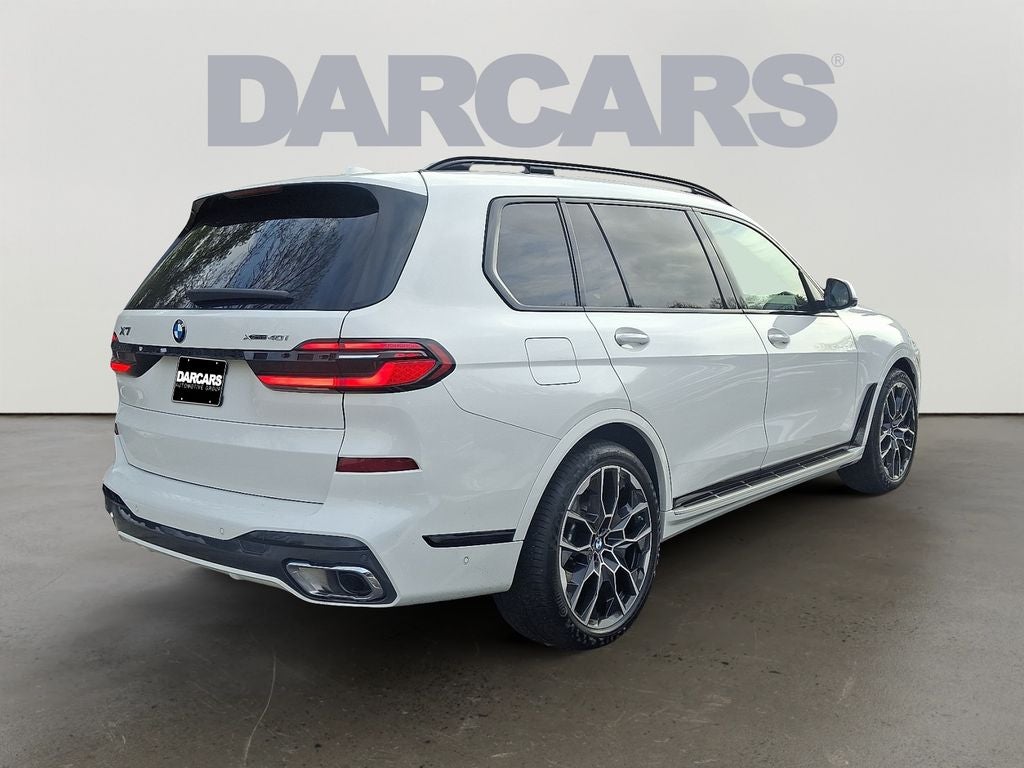 2025 BMW X7 xDrive40i