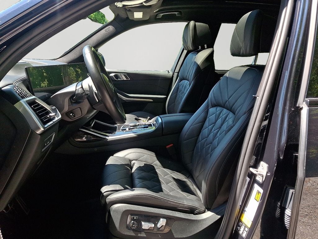 2024 BMW X7 xDrive40i w/M Sport Package