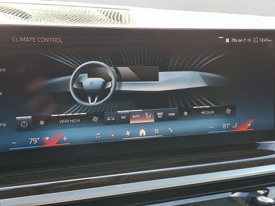 2025 BMW X7 xDrive40i