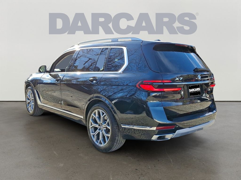 2025 BMW X7 xDrive40i