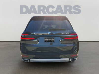 2025 BMW X7 xDrive40i