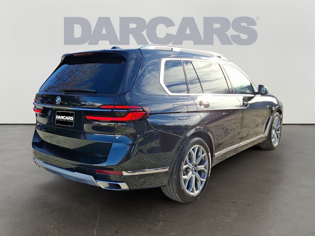 2025 BMW X7 xDrive40i