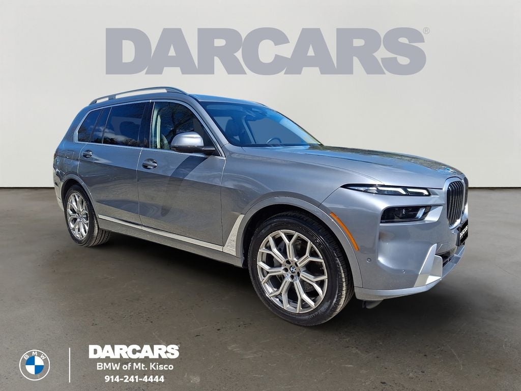 2025 BMW X7 xDrive40i