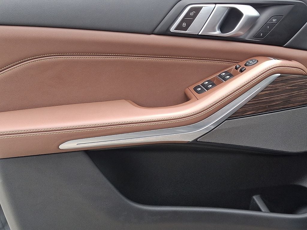 2024 BMW X5 xDrive40i w/Premium Package