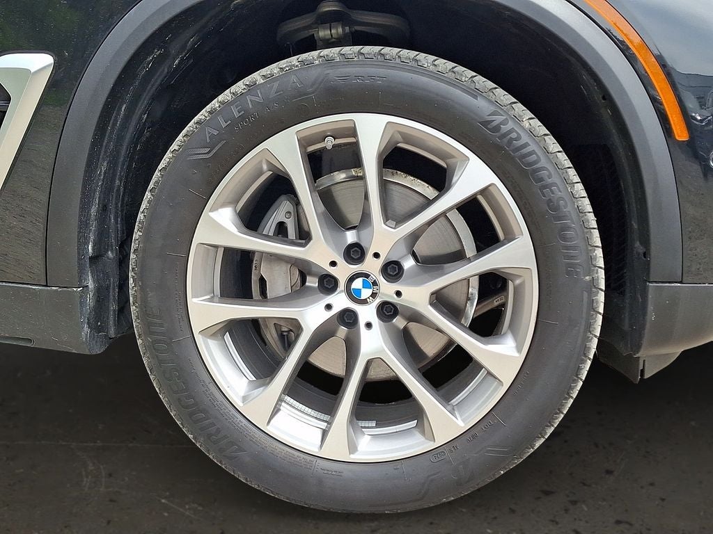 2024 BMW X5 xDrive40i w/Premium Package