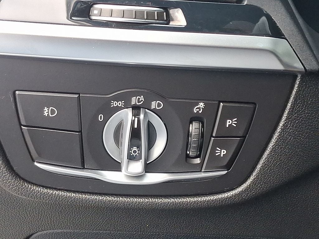 2020 BMW X4 xDrive30i