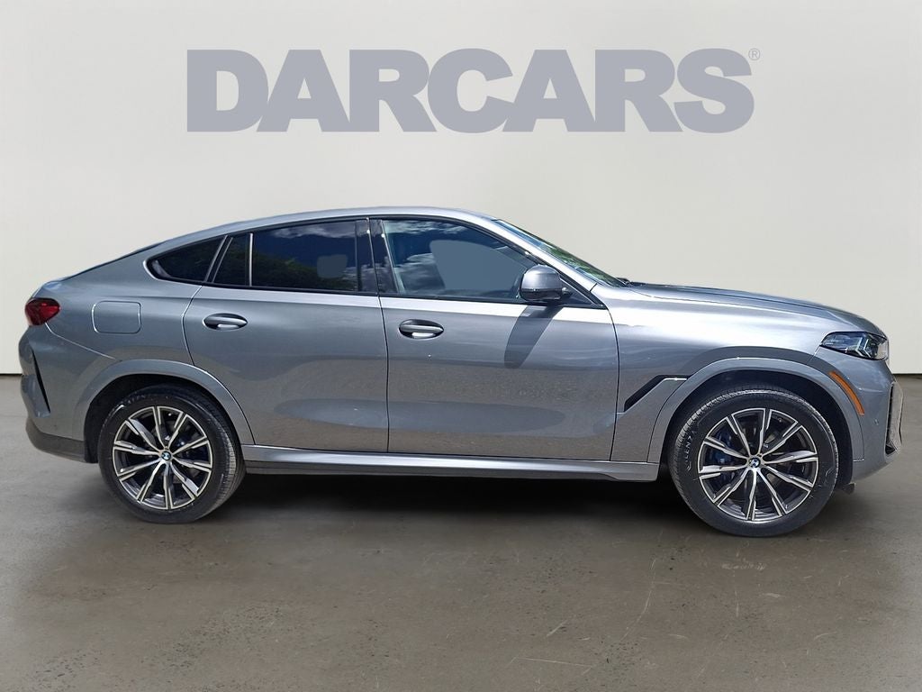 2026 BMW X6 xDrive40i w/M Sport Professional Package
