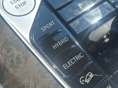 2025 BMW X5 xDrive50e