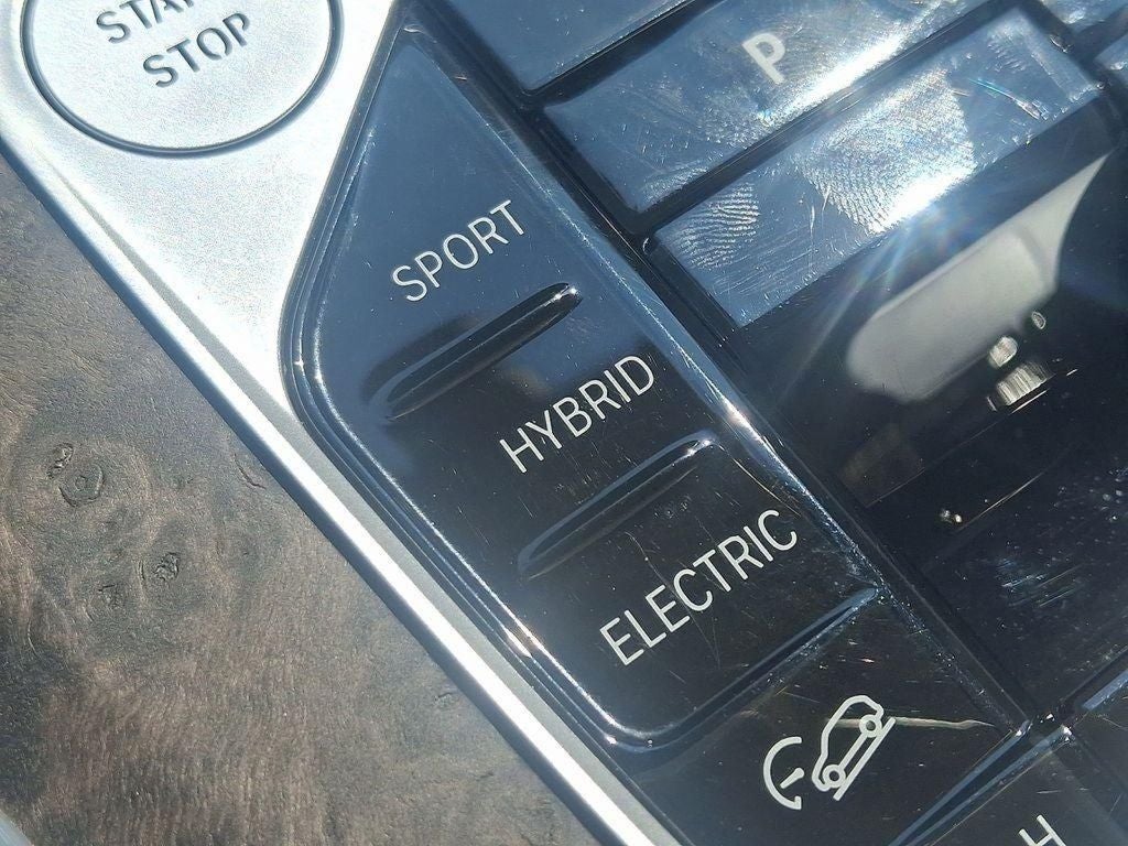 2025 BMW X5 xDrive50e