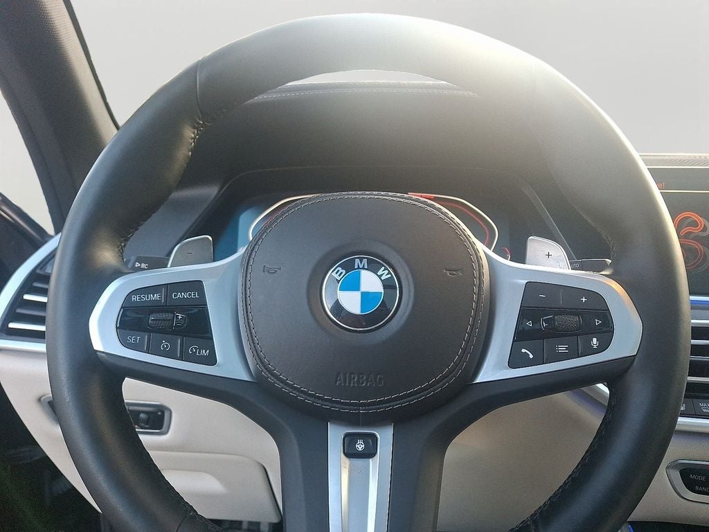 2022 BMW X5 M50i