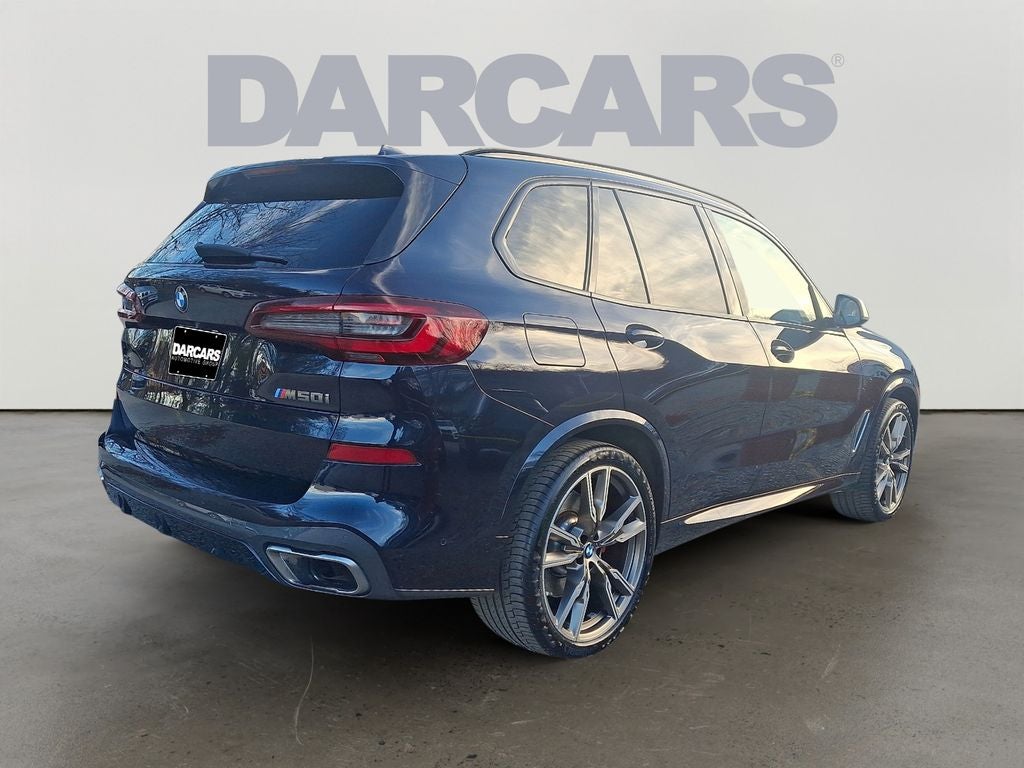 2022 BMW X5 M50i