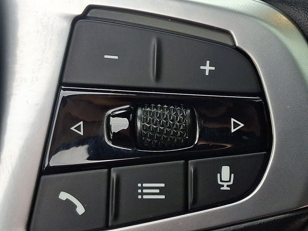 2022 BMW X5 M Base