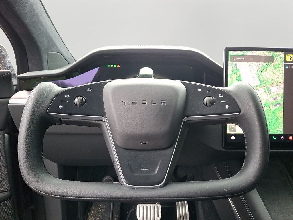 2024 Tesla Model X Base w/Navigation