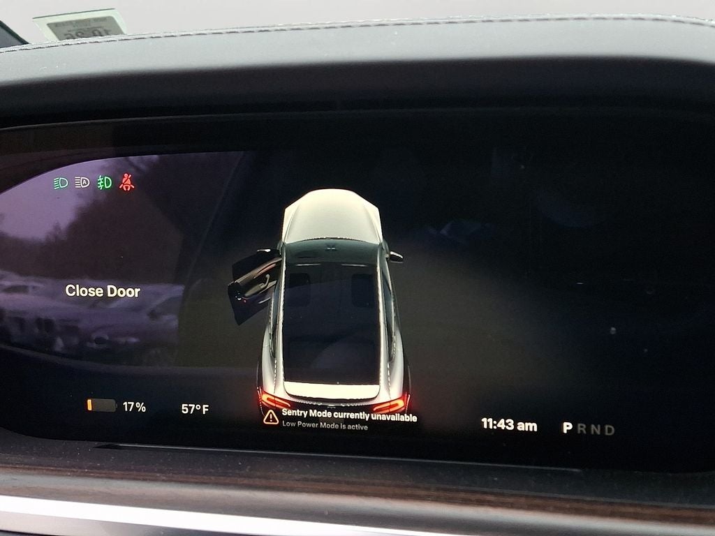 2024 Tesla Model X Base w/Navigation