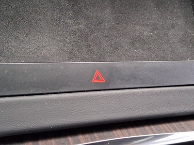 2024 Tesla Model X Base w/Navigation