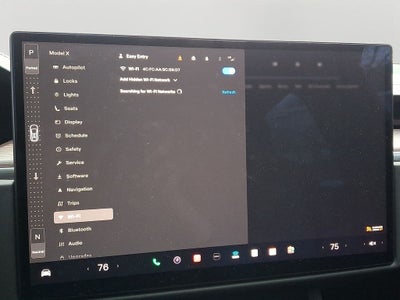 2024 Tesla Model X Base w/Navigation