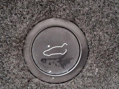 2024 Tesla Model X Base w/Navigation