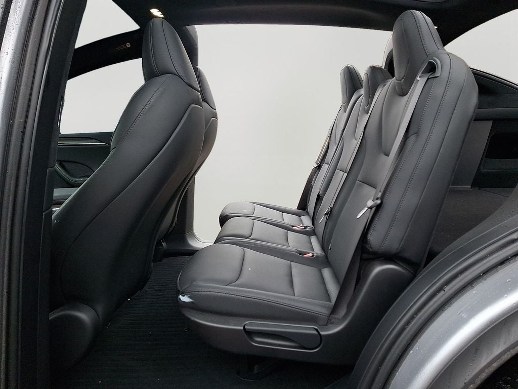 2024 Tesla Model X Base w/Navigation