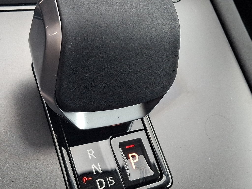 2024 Land Rover Discovery Sport S