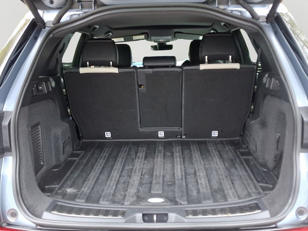 2020 Land Rover Discovery Sport SE R-Dynamic w/Technology Package
