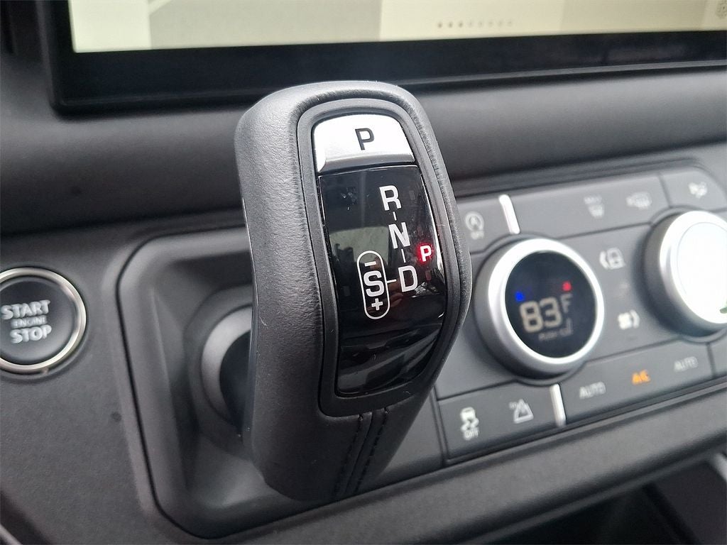 2025 Land Rover Defender 110 S