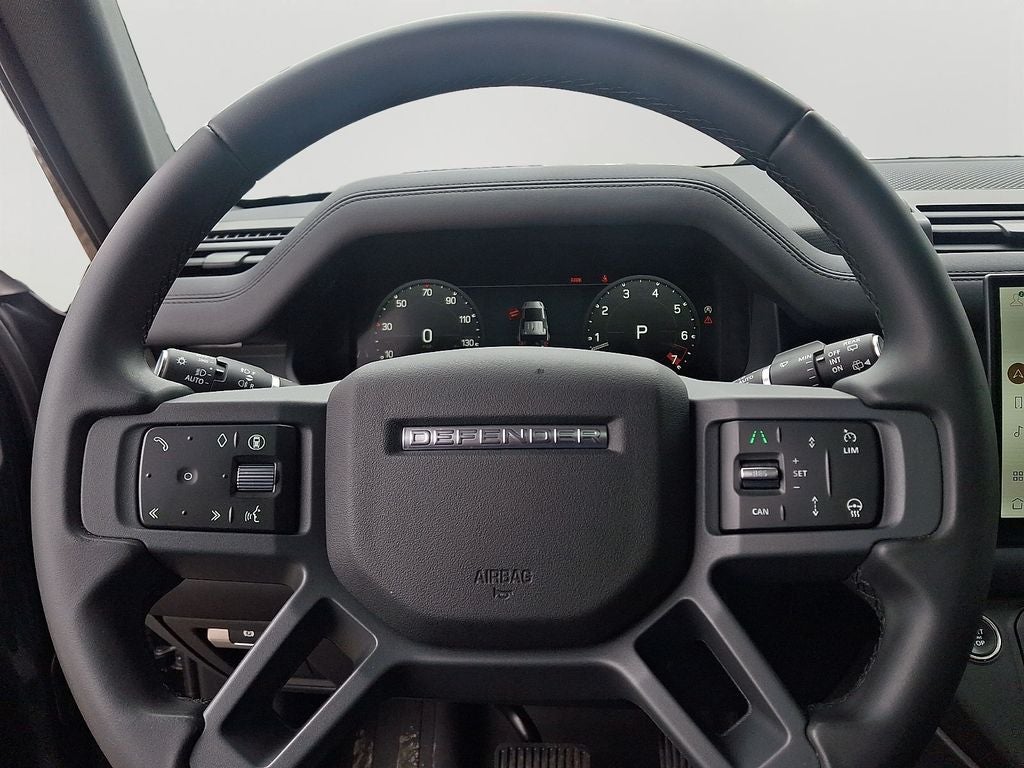 2025 Land Rover Defender 110 S