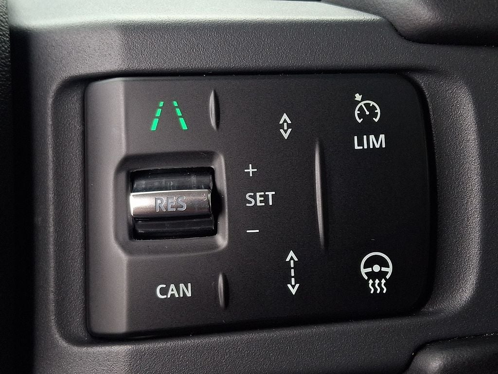 2025 Land Rover Defender 110 S